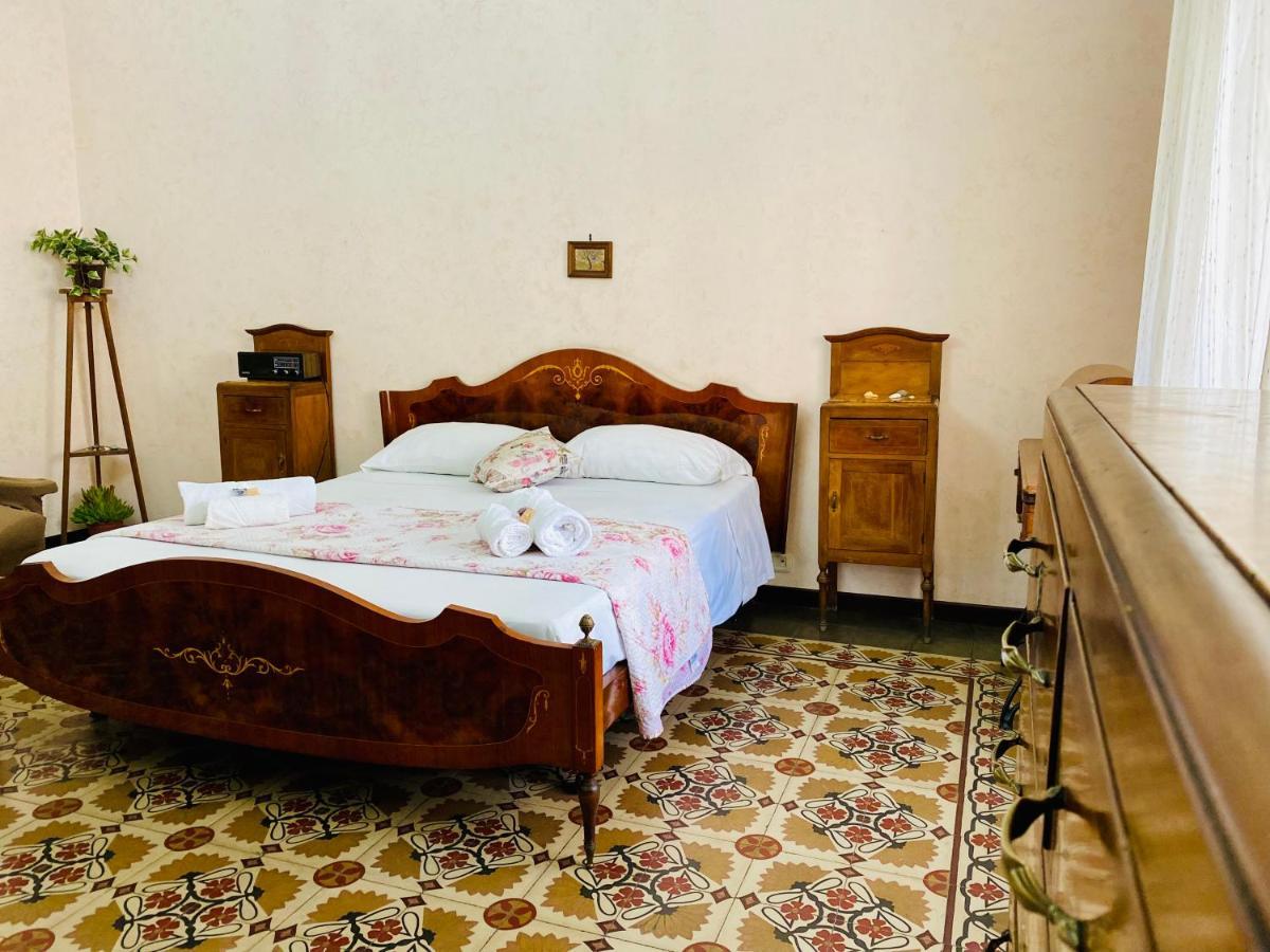 Апартаменты Zu Pippo'S House Катания Экстерьер фото